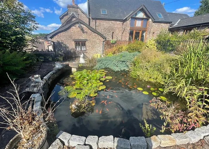 Rural Stone Barn With Log Burner, Tranquil Setting