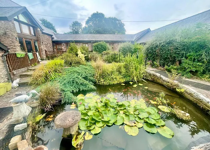 Rural Stone Barn With Log Burner, Tranquil Setting