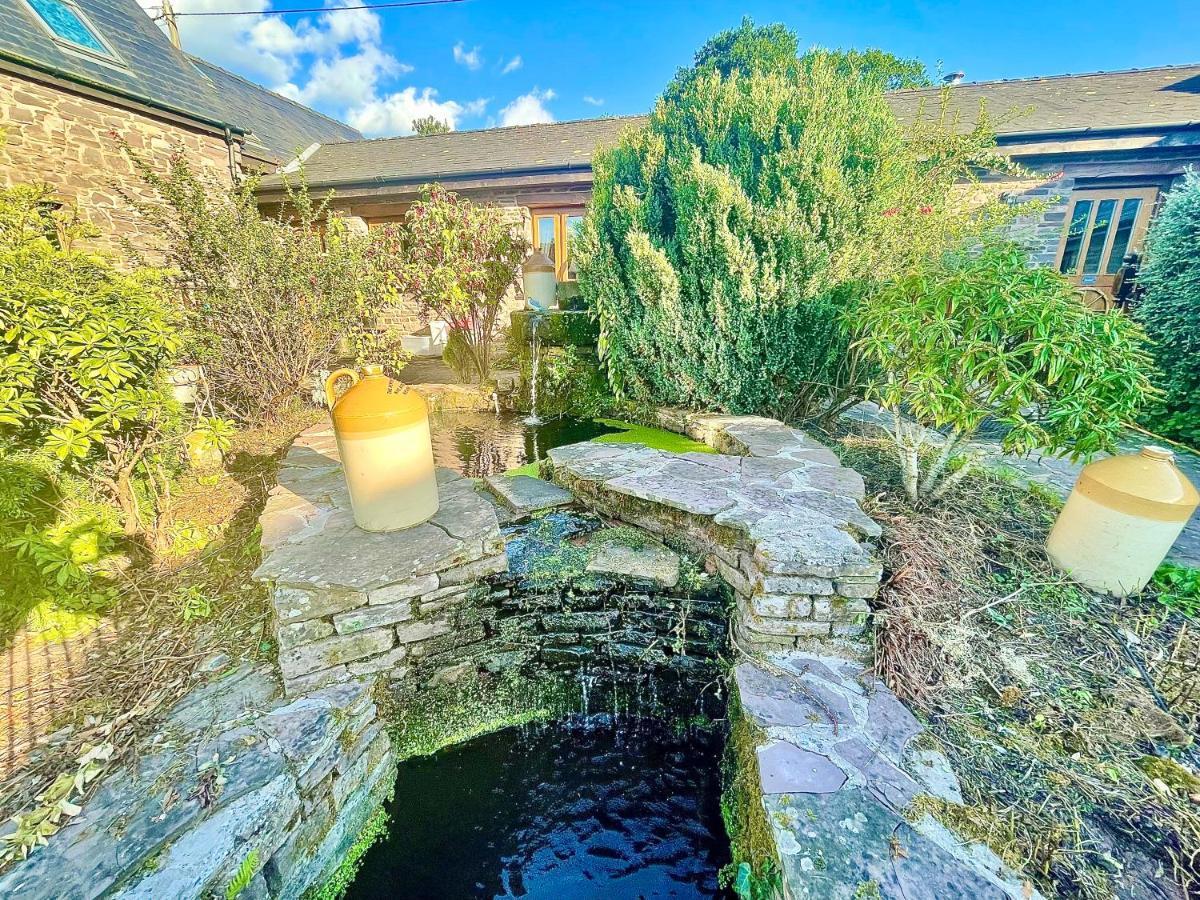 Rural Stone Barn With Log Burner, Tranquil Setting * Usk